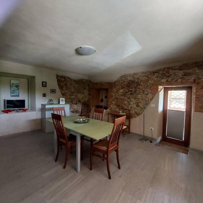 Appartamento Istanti - Menta Costigliole Saluzzo Esterno foto